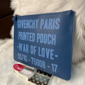Auth Givenchy Clutch like new condition
